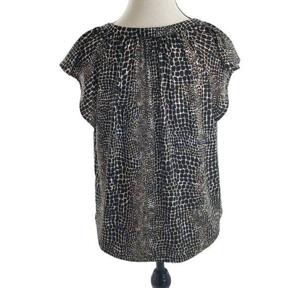 Banana Republic Blouse Womens Size S Black White Animal Print Cap Sleeve Keyhole - Picture 5 of 7